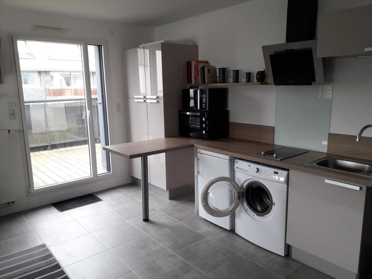 Ferienwohnung 2 Pieces Avec Acces Piscine Interieure Larmor-Plage Exterior foto
